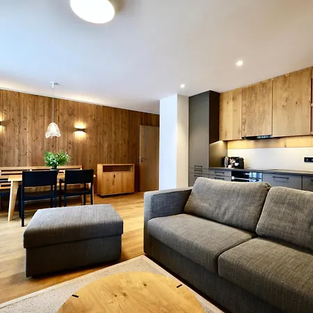 Mountain Luxury Aldrov *