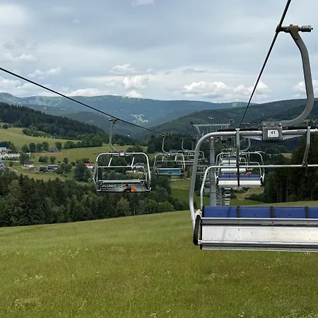 Mountain Luxury Aldrov